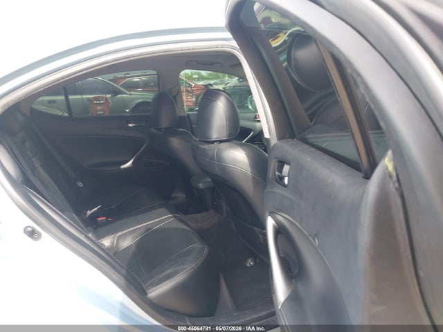 45064781 :رقم المزاد ، JTHBF5C2XB5141390 vin ، 2011 Lexus Is 250 مزاد بيع