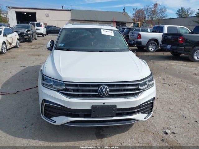 45064851 :رقم المزاد ، 3VV4B7AX8RM158792 vin ، 2024 Volkswagen Tiguan 2.0t Sel R-line مزاد بيع