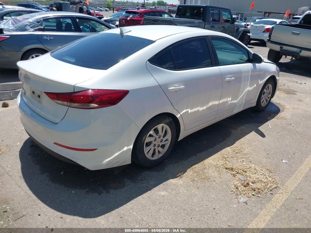 Hyundai ELANTRA SE 2018 5NPD74LF5JH389078 Image 4