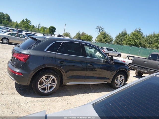 45064888 :رقم المزاد ، WA1BNAFYXJ2178818 vin ، 2018 Audi Q5 2.0t Premium/2.0t Tech Premium مزاد بيع