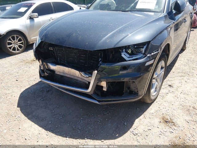 45064888 :رقم المزاد ، WA1BNAFYXJ2178818 vin ، 2018 Audi Q5 2.0t Premium/2.0t Tech Premium مزاد بيع