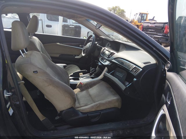 45064903 :رقم المزاد ، 1HGCT1B79DA003887 vin ، 2013 Honda Accord Ex مزاد بيع