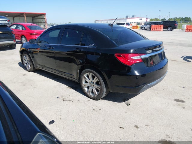 Продаж на аукціоні авто 2012 Chrysler 200 Touring, vin: 1C3CCBBB8CN299800, номер лоту: 45064921