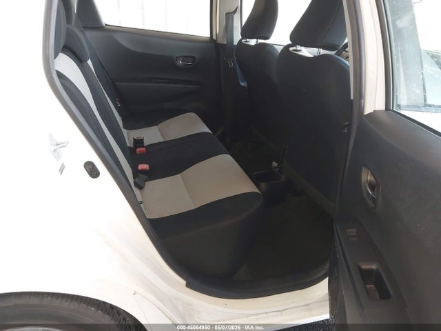 45064950 :رقم المزاد ، JTDKTUD38DD544546 vin ، 2013 Toyota Yaris Le مزاد بيع