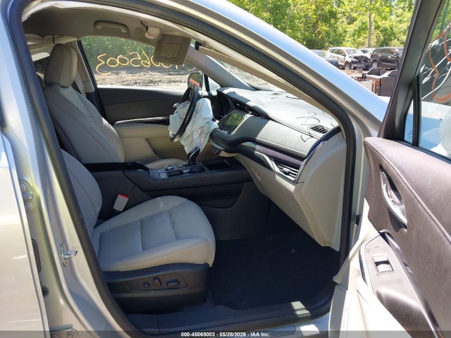 45065003 :رقم المزاد ، 1GYAZAR47NF145704 vin ، 2022 Cadillac Xt4 Fwd Luxury مزاد بيع