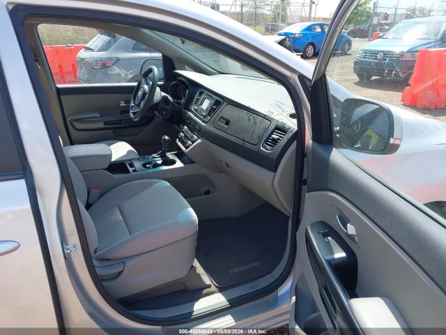 Продаж на аукціоні авто 2016 Kia Sedona Lx, vin: KNDMB5C11G6144287, номер лоту: 45065045
