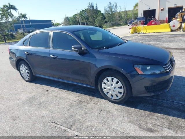 Aukcja sprzedaży 2013 Volkswagen Passat 2.5l S, vin: 1VWAP7A37DC053930, numer aukcji: 45065049