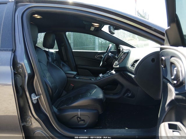 Продажа на аукционе авто 2015 Chrysler 200 S, vin: 1C3CCCBB5FN739191, номер лота: 45065061