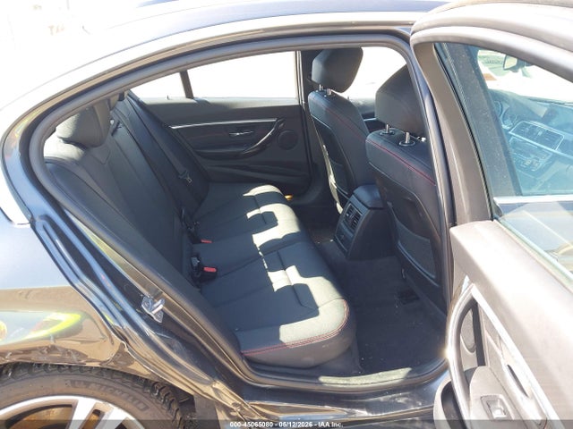 45065080 :رقم المزاد ، WBA8D9G59JNU69201 vin ، 2018 Bmw 330i Xdrive مزاد بيع