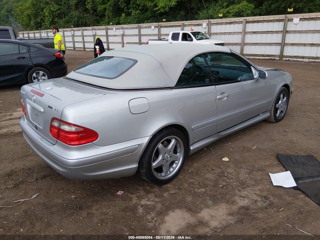 45065084 :رقم المزاد ، WDBLK74GX2T121447 vin ، 2002 Mercedes-benz Clk 55 Amg مزاد بيع