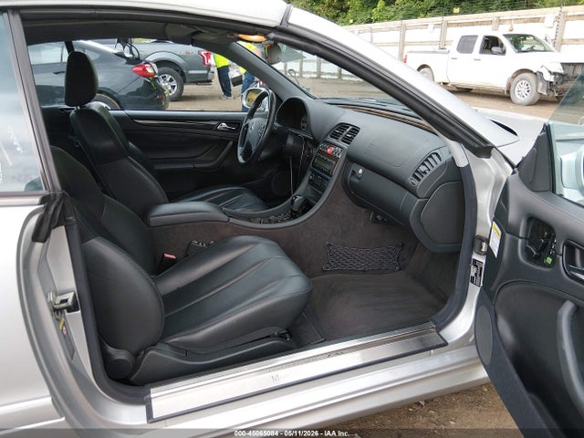 45065084 :رقم المزاد ، WDBLK74GX2T121447 vin ، 2002 Mercedes-benz Clk 55 Amg مزاد بيع