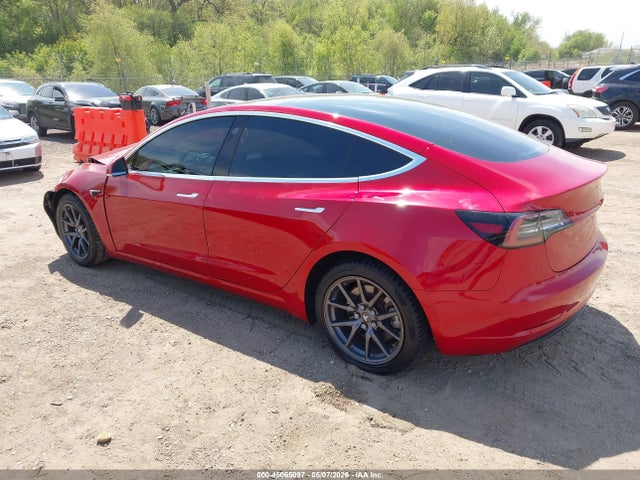 Tesla Model 3 Long Range/performance 2018 5YJ3E1EB9JF099581 Image 3