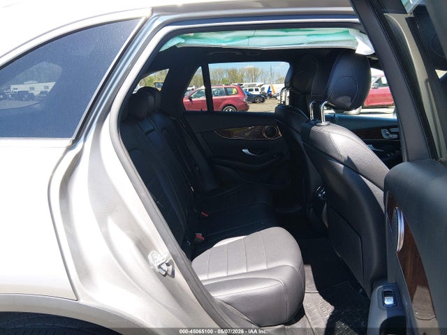 Продаж на аукціоні авто 2019 Mercedes-benz Glc 300 4matic, vin: WDC0G4KB6KV148672, номер лоту: 45065100