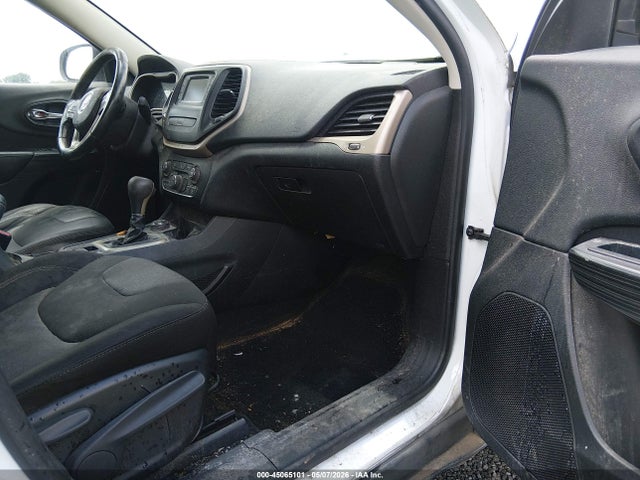 Продаж на аукціоні авто 2015 Jeep Cherokee Sport, vin: 1C4PJMAB7FW614231, номер лоту: 45065101