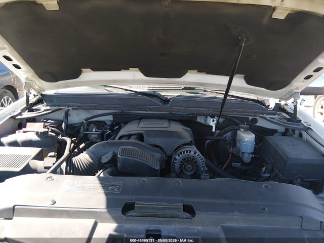 2010 Chevrolet Suburban 1500 Ltz მანქანა იყიდება აუქციონზე, vin: 1GNUKKE35AR173463, აუქციონის ნომერი: 45065131