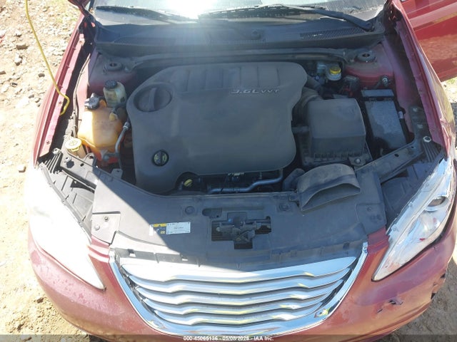 45065136 :رقم المزاد ، 1C3CCBAG9EN178581 vin ، 2014 Chrysler 200 Lx مزاد بيع