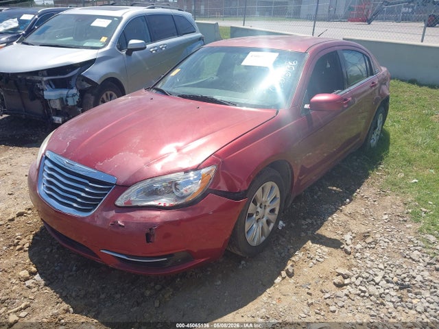 45065136 :رقم المزاد ، 1C3CCBAG9EN178581 vin ، 2014 Chrysler 200 Lx مزاد بيع