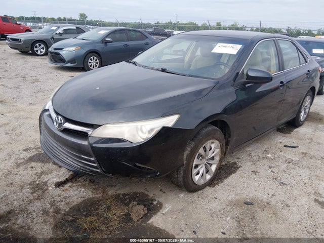 2015 Toyota Camry Le მანქანა იყიდება აუქციონზე, vin: 4T4BF1FK3FR508908, აუქციონის ნომერი: 45065167