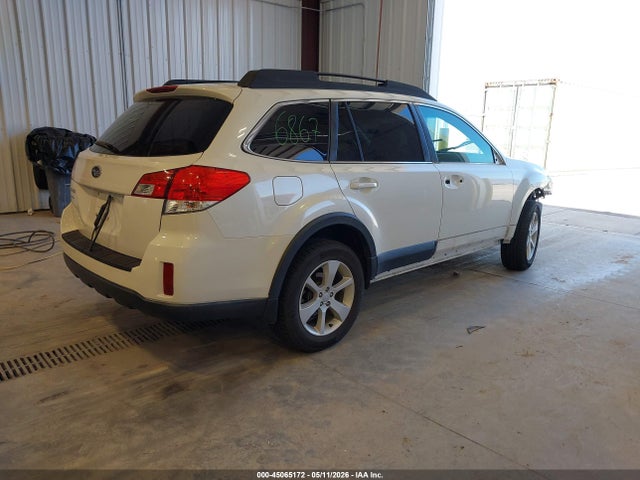 Продажа на аукционе авто 2013 Subaru Outback 2.5i Premium, vin: 4S4BRCCC2D3257862, номер лота: 45065172