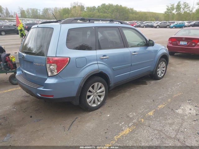 Продаж на аукціоні авто 2011 Subaru Forester 2.5x Premium, vin: JF2SHBDC2BH707074, номер лоту: 45065173