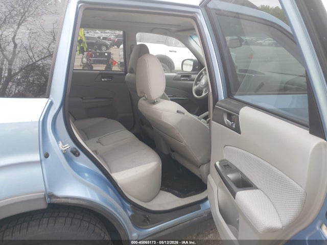 Продаж на аукціоні авто 2011 Subaru Forester 2.5x Premium, vin: JF2SHBDC2BH707074, номер лоту: 45065173