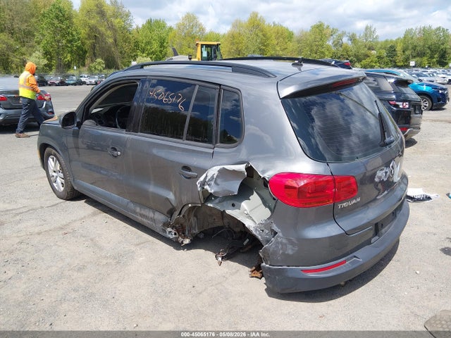 Продаж на аукціоні авто 2016 Volkswagen Tiguan S, vin: WVGAV7AX3GW558308, номер лоту: 45065176