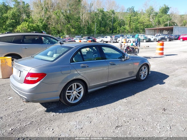 Продажа на аукционе авто 2012 Mercedes-benz C 300 Sport 4matic, vin: WDDGF8BB5CR230178, номер лота: 45065185