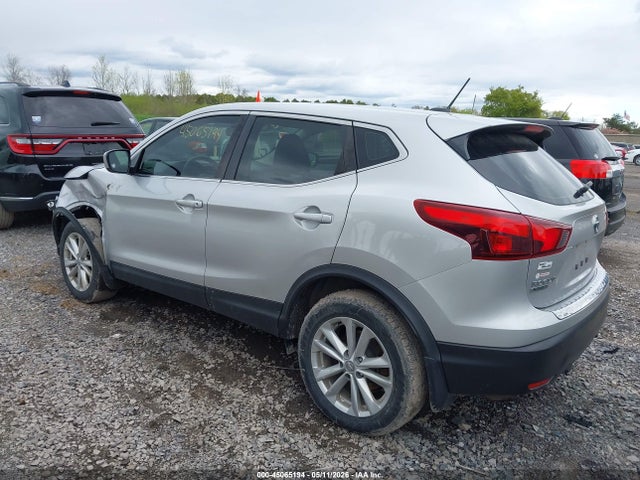 Продажа на аукционе авто 2018 Nissan Rogue Sport S, vin: JN1BJ1CPXJW164085, номер лота: 45065194