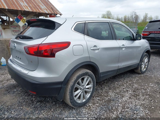 Продажа на аукционе авто 2018 Nissan Rogue Sport S, vin: JN1BJ1CPXJW164085, номер лота: 45065194