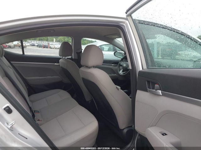 2019 Hyundai Elantra Se მანქანა იყიდება აუქციონზე, vin: 5NPD74LF4KH472602, აუქციონის ნომერი: 45065203