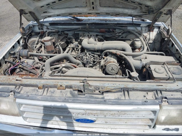 1990 Ford F250 მანქანა იყიდება აუქციონზე, vin: 2FTHF26G5LCA45059, აუქციონის ნომერი: 45065229