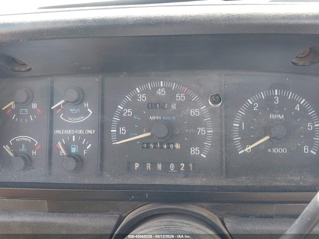 1990 Ford F250 მანქანა იყიდება აუქციონზე, vin: 2FTHF26G5LCA45059, აუქციონის ნომერი: 45065229