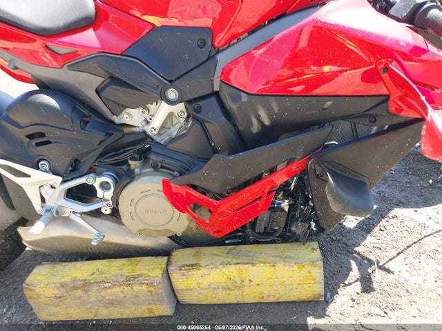 Aukcja sprzedaży 2026 Ducati Streetfighter V4/v4s, vin: ZDMFAK6W0TB002505, numer aukcji: 45065254