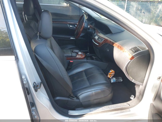2008 Mercedes-benz S 550 მანქანა იყიდება აუქციონზე, vin: WDDNG71X88A215952, აუქციონის ნომერი: 45065280