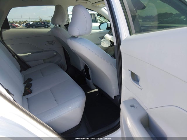Продажа на аукционе авто 2026 Hyundai Kona Se, vin: KM8HA3AB8TU418428, номер лота: 45065283