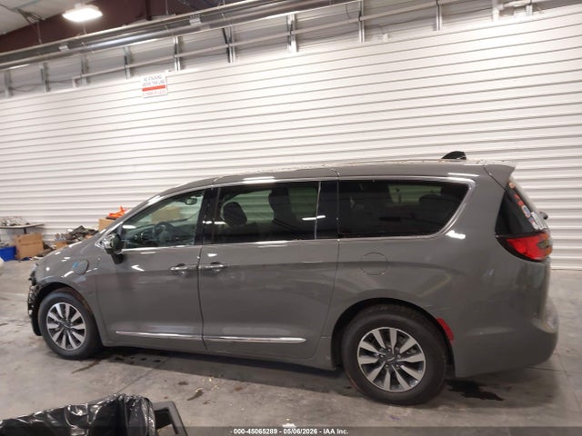 45065289 :رقم المزاد ، 2C4RC1S78PR503354 vin ، 2023 Chrysler Pacifica Hybrid Limited مزاد بيع