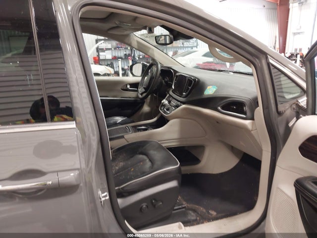 45065289 :رقم المزاد ، 2C4RC1S78PR503354 vin ، 2023 Chrysler Pacifica Hybrid Limited مزاد بيع