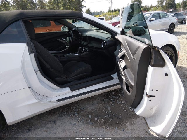 1G1FB3DS4K0103225 Chevrolet Camaro 1lt