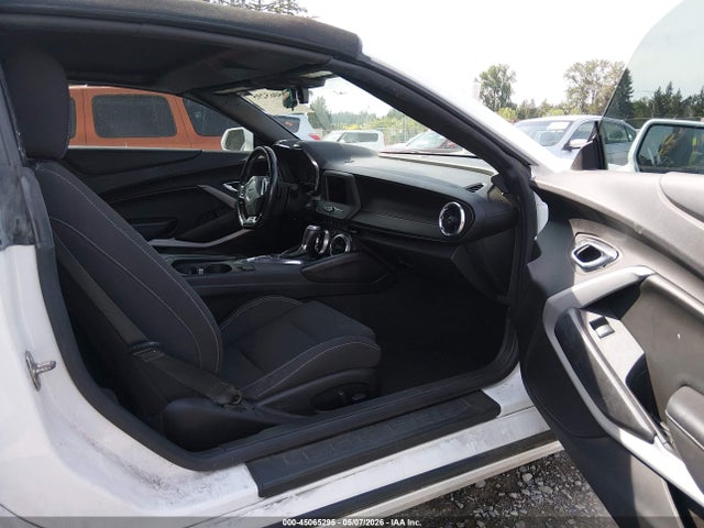 1G1FB3DS4K0103225 Chevrolet Camaro 1lt
