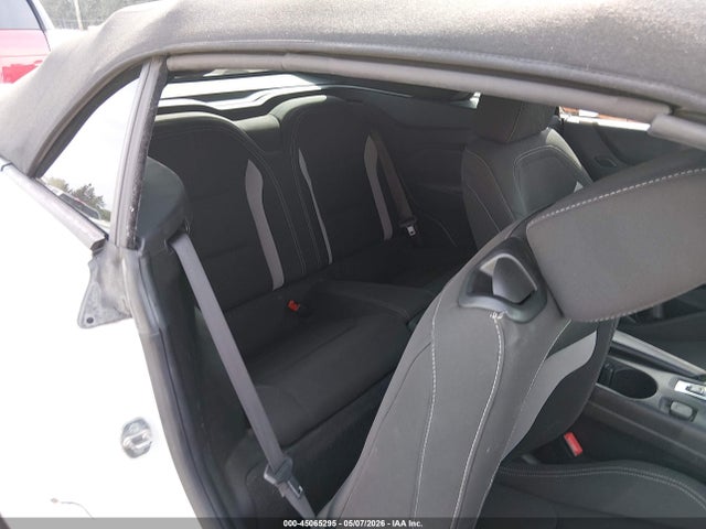 1G1FB3DS4K0103225 Chevrolet Camaro 1lt