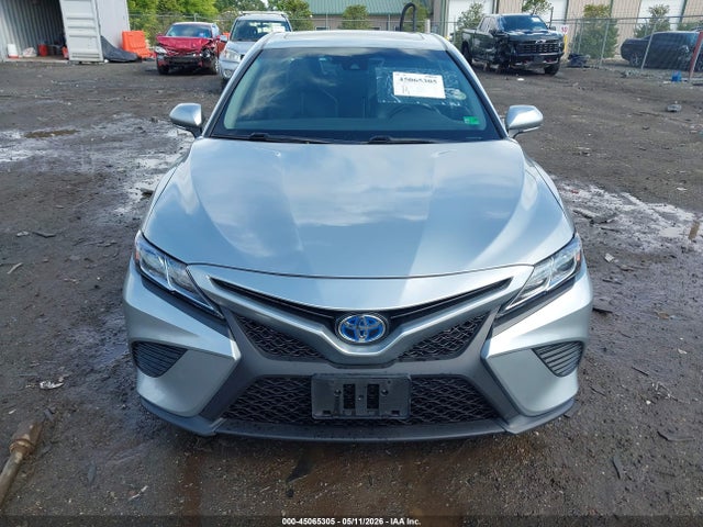 2018 Toyota Camry Hybrid Se მანქანა იყიდება აუქციონზე, vin: 4T1B21HK9JU507211, აუქციონის ნომერი: 45065305