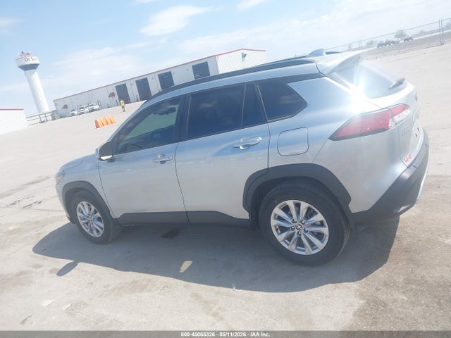 2023 Toyota Corolla Cross Le მანქანა იყიდება აუქციონზე, vin: 7MUCAABG8PV075388, აუქციონის ნომერი: 45065326