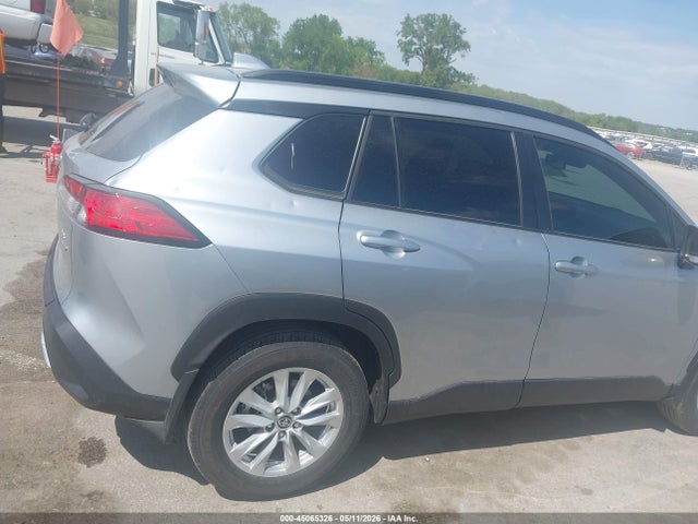 2023 Toyota Corolla Cross Le მანქანა იყიდება აუქციონზე, vin: 7MUCAABG8PV075388, აუქციონის ნომერი: 45065326