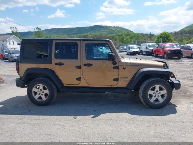 2015 Jeep Wrangler Unlimited Sport მანქანა იყიდება აუქციონზე, vin: 1C4BJWDG4FL614475, აუქციონის ნომერი: 45065351