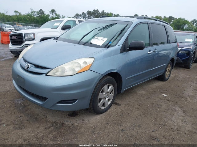 Aukcja sprzedaży 2010 Toyota Sienna Le, vin: 5TDKK4CC8AS300979, numer aukcji: 45065373