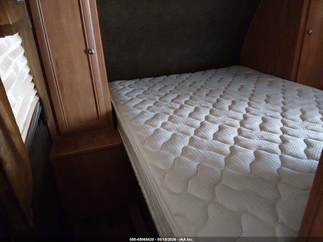 Shasta Flyte 2015 5ZT2SYUB5FE005010 Image 16