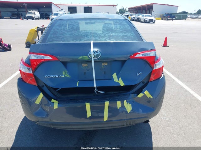 45065426 :رقم المزاد ، 5YFBURHE6FP270222 vin ، 2015 Toyota Corolla Le Plus مزاد بيع