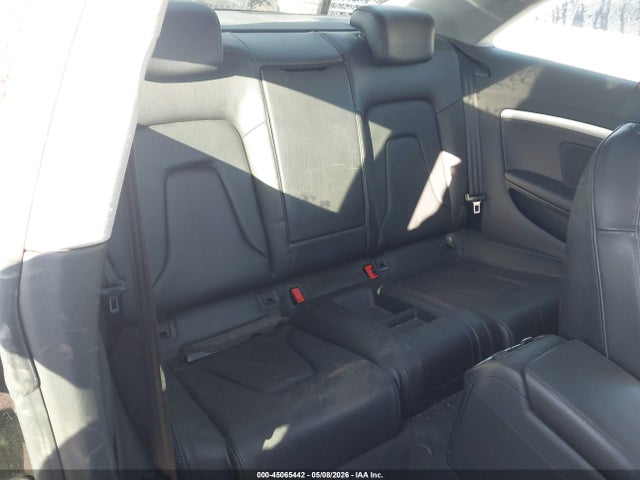 Продажа на аукционе авто 2016 Audi A5 2.0t Premium, vin: WAUHGAFRXGA026469, номер лота: 45065442