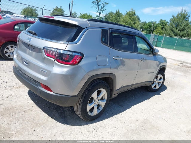 2017 Jeep New Compass Latitude 4x4 მანქანა იყიდება აუქციონზე, vin: 3C4NJDBB5HT679786, აუქციონის ნომერი: 45065452