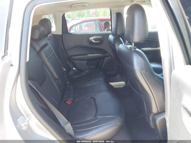 2017 Jeep New Compass Latitude 4x4 მანქანა იყიდება აუქციონზე, vin: 3C4NJDBB5HT679786, აუქციონის ნომერი: 45065452